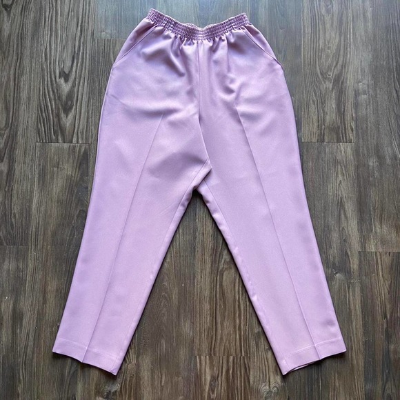 🪐SOLD🪐 - Picture 2 of 4